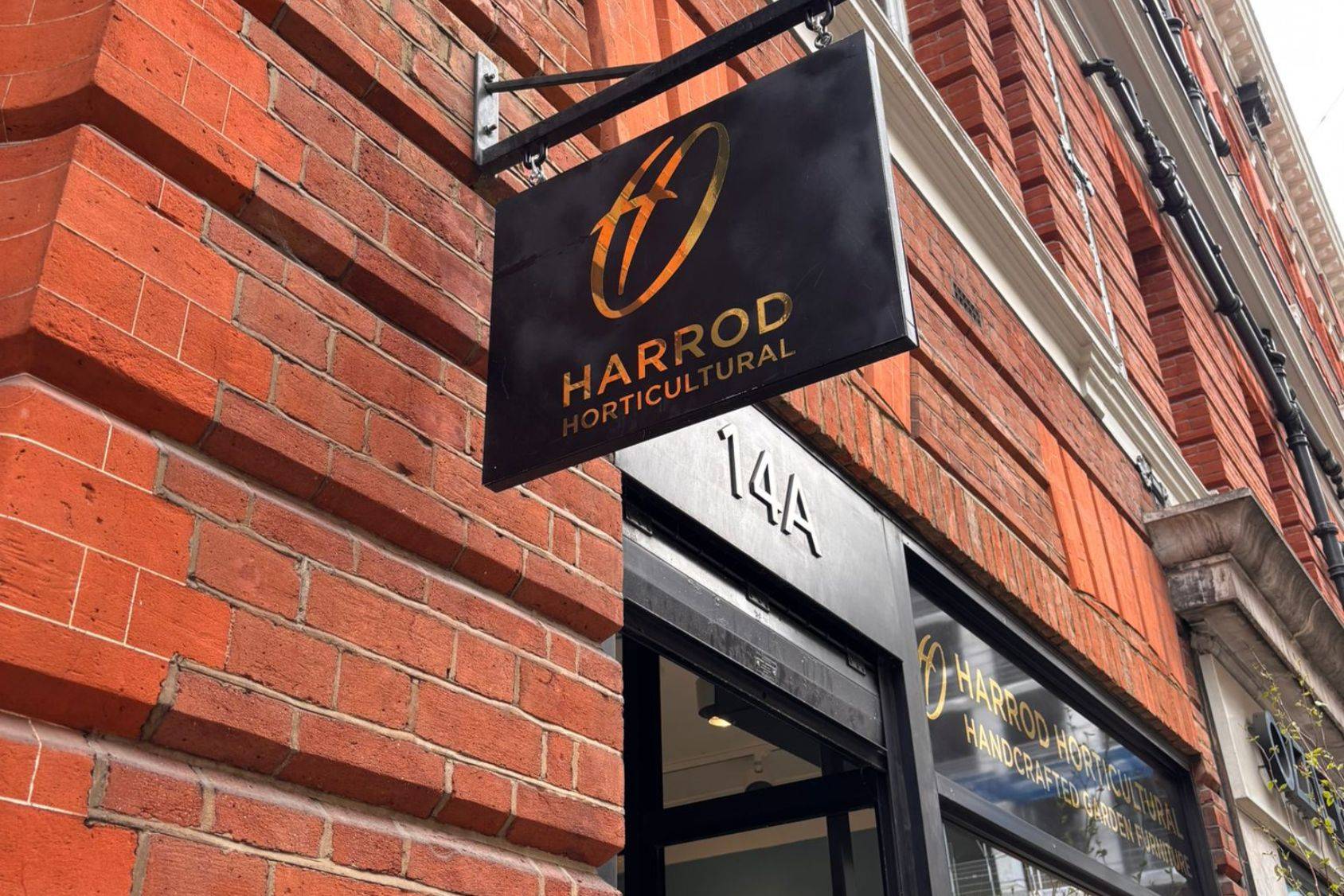 Pop Up Shop Mayfair 2026 2